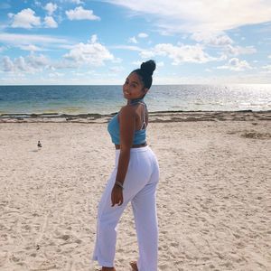 Meet your Posher, Loren